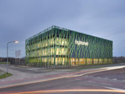 Architecten van Team 4 Bytesnet d’Root Groningen – 5