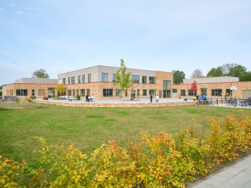 team-4-architecten-kindcentrum-punt-west-hoogezand-03